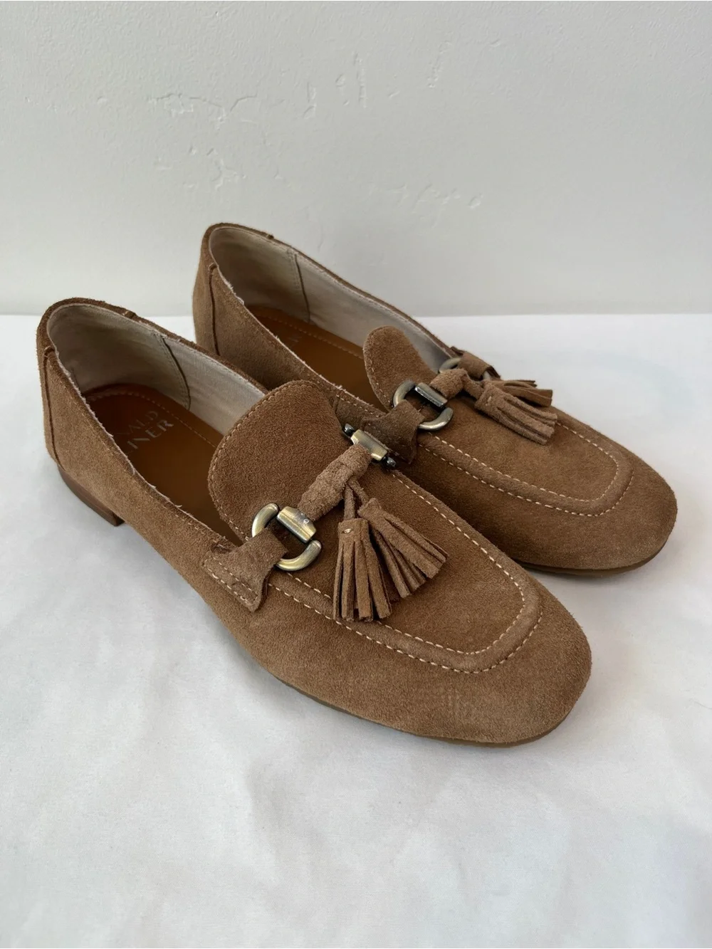 Donald Pliner Fabia Suede Tassel Bit Loafers Saddle Brown Womens Size 6.5